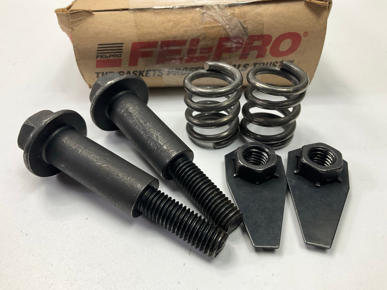 Fel-Pro ES72142 Exhaust Bolt And Spring Kit