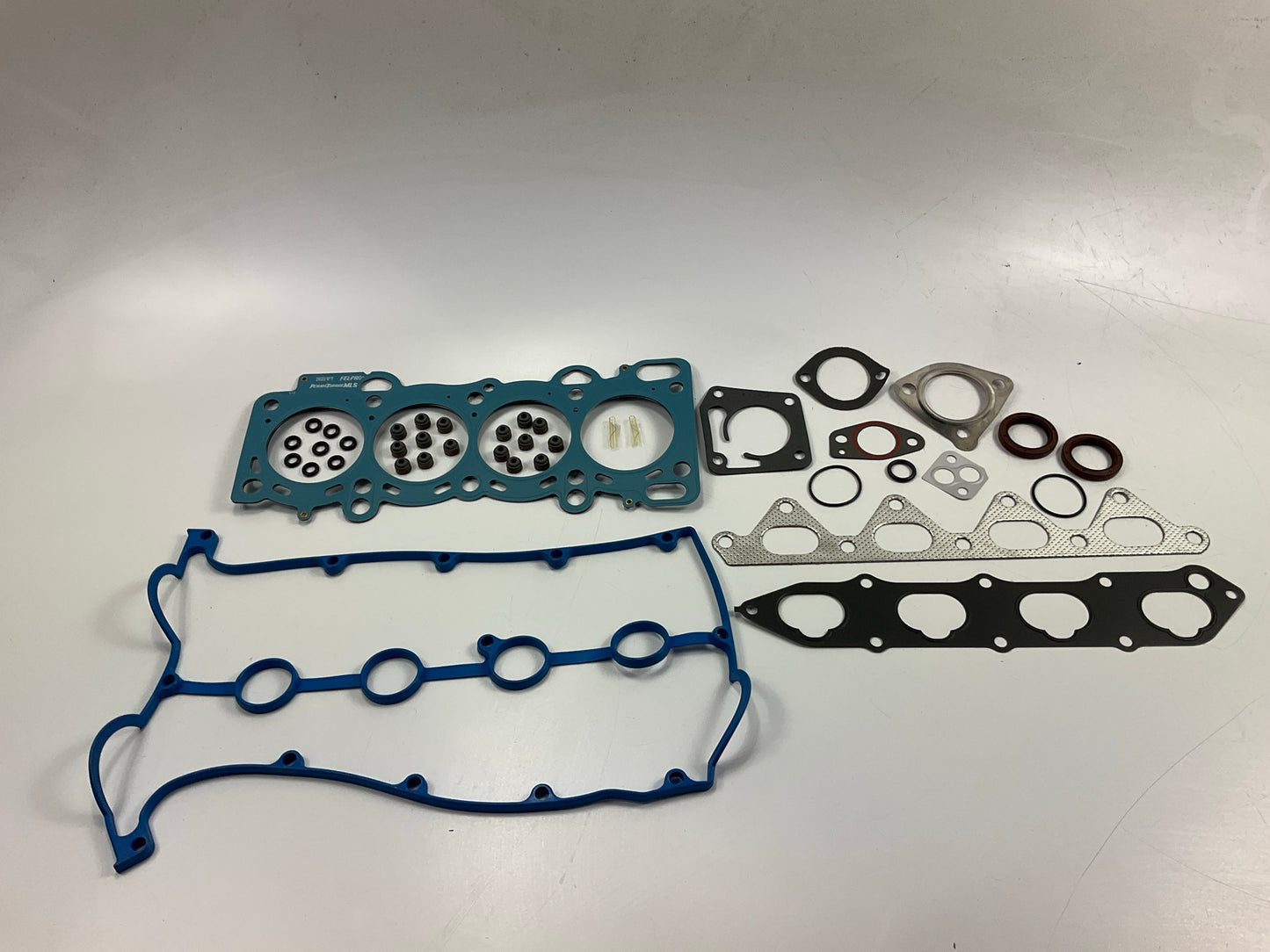 Fel-Pro HS26221PT-1 Cylinder Head Gasket Set For 2001-2003 Kia Spectra 1.8L