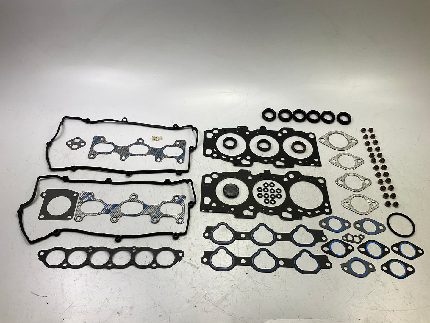 Fel-Pro HS26276PT-1 Cylinder Head Gasket Set For 2003-2009 Hyundai 2.7L-V6