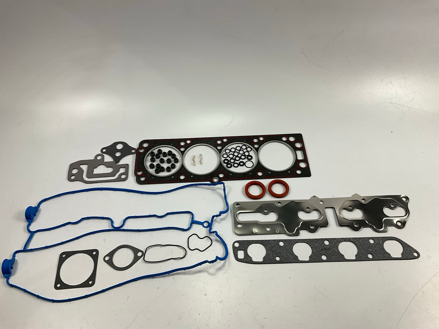 Fel-Pro HS26317PT-1 Cylinder Head Gasket Set For 1998-03 Isuzu 2.2L-L4 DOHC