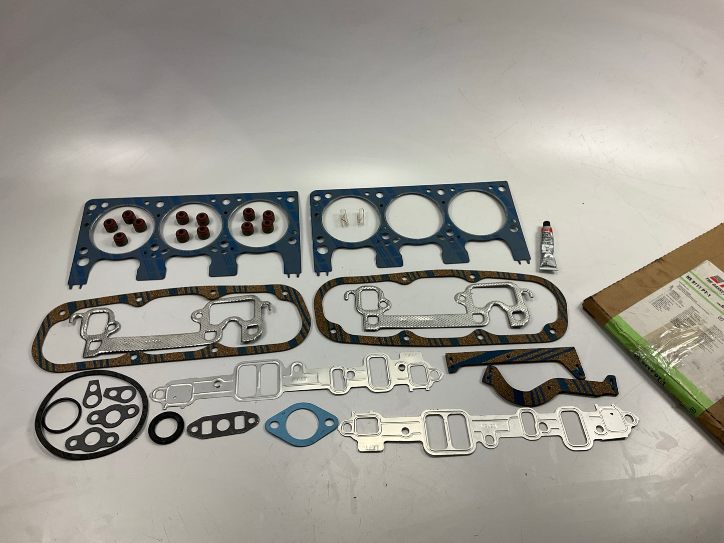 Fel-Pro HS9111PT-1 Engine Cylinder Head Gasket Set For 1990 Dodge 3.9L-V6