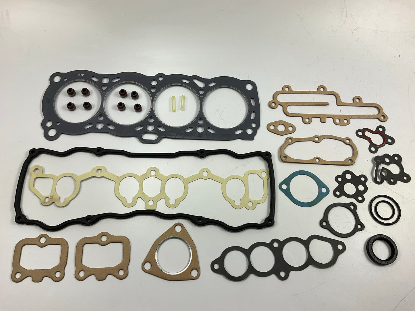 Fel-pro HS9236PT3 Cylinder Head Gasket Set For 1987-1989 Nissan Stanza 2.0L-L4