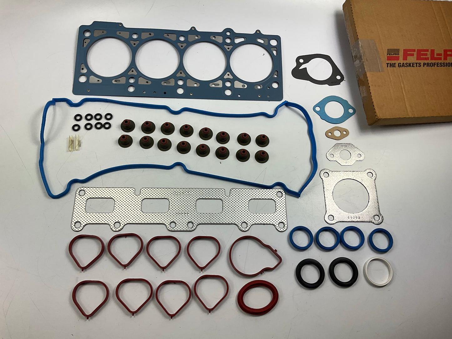 Fel-pro HS9924PT-1 Cylinder Head Gasket Set For 2001 Sebring, Status 2.4L-L4