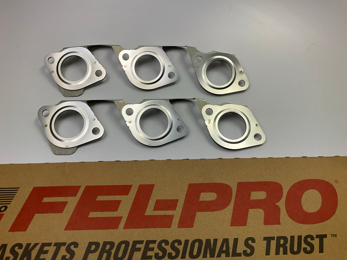Fel-Pro MS95968 Exhaust Manifold Gasket Set For 1996-2008 Ford 3.8L 3.9L 4.2L-V6