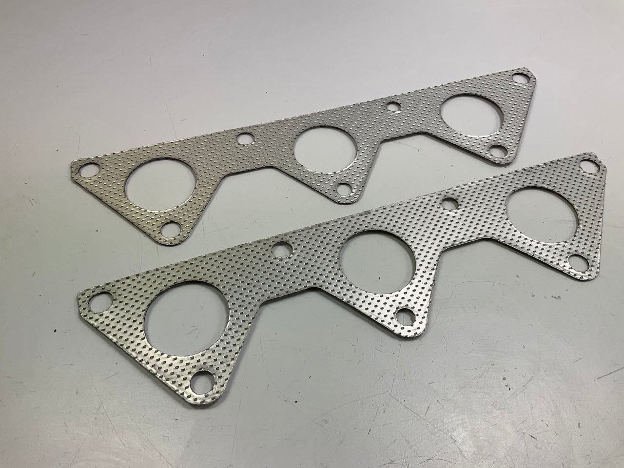 Fel-pro MS96781-1 Exhaust Manifold Gasket Set for 2004-2011 Mitsubishi 3.8L-V6