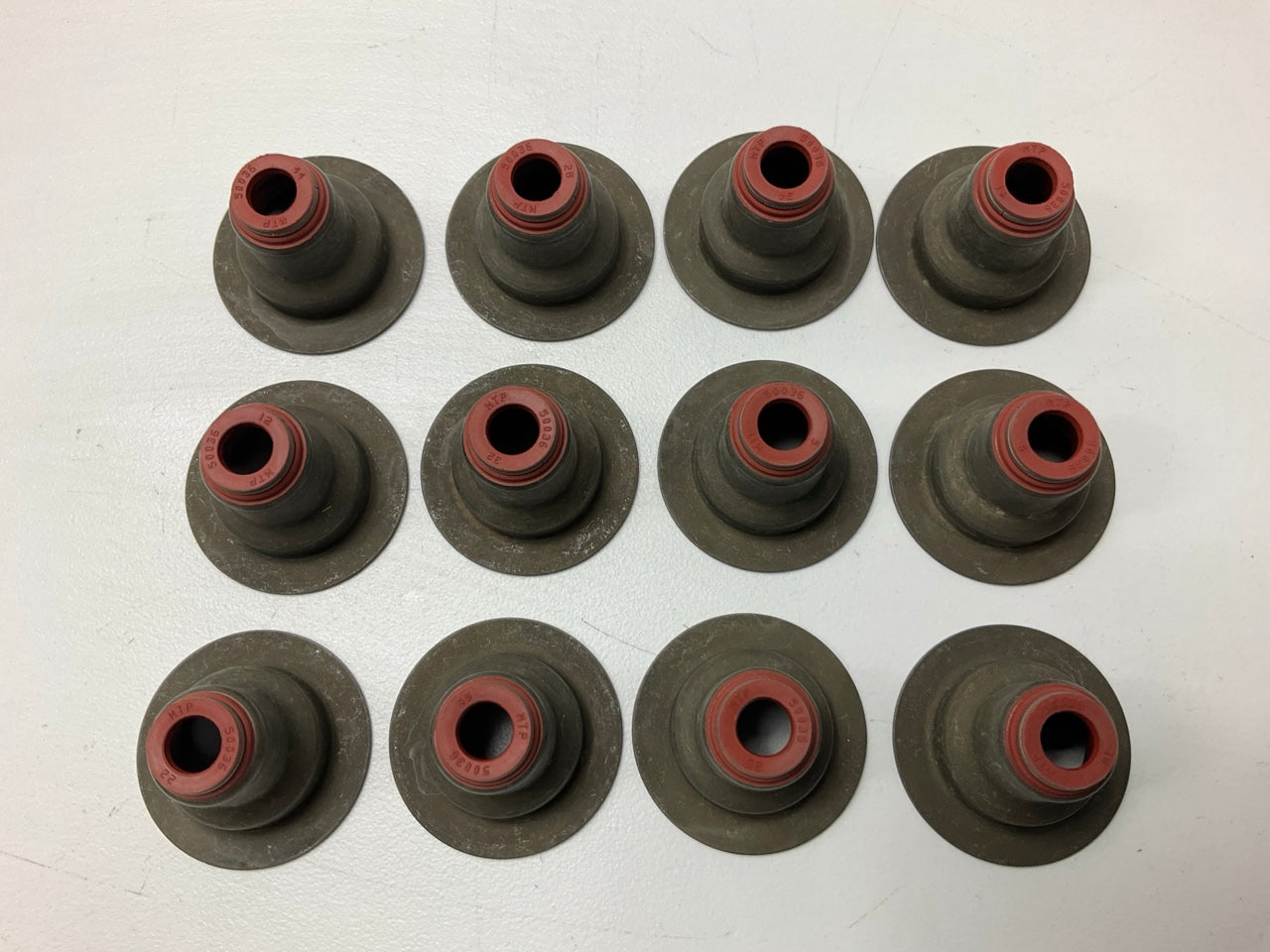 1993-1999 Buick Olds Pontiac 3.1 3.4 V6 Valve Stem Seal Set - Fel-Pro SS72851