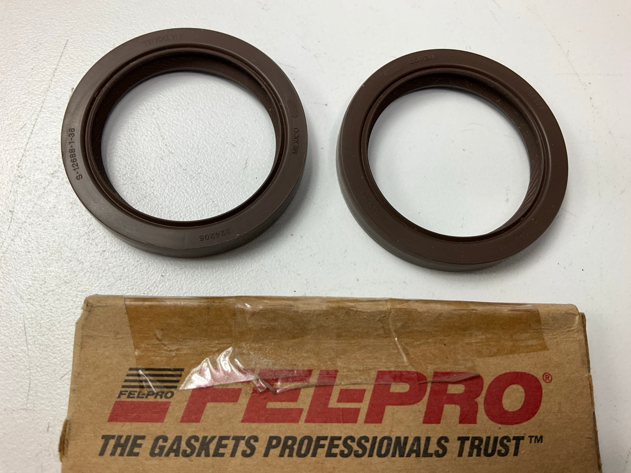 Fel-pro TCS45914 Front Engine Camshaft Seal - 1988-1995 Toyota 3.0L V6 3VZE