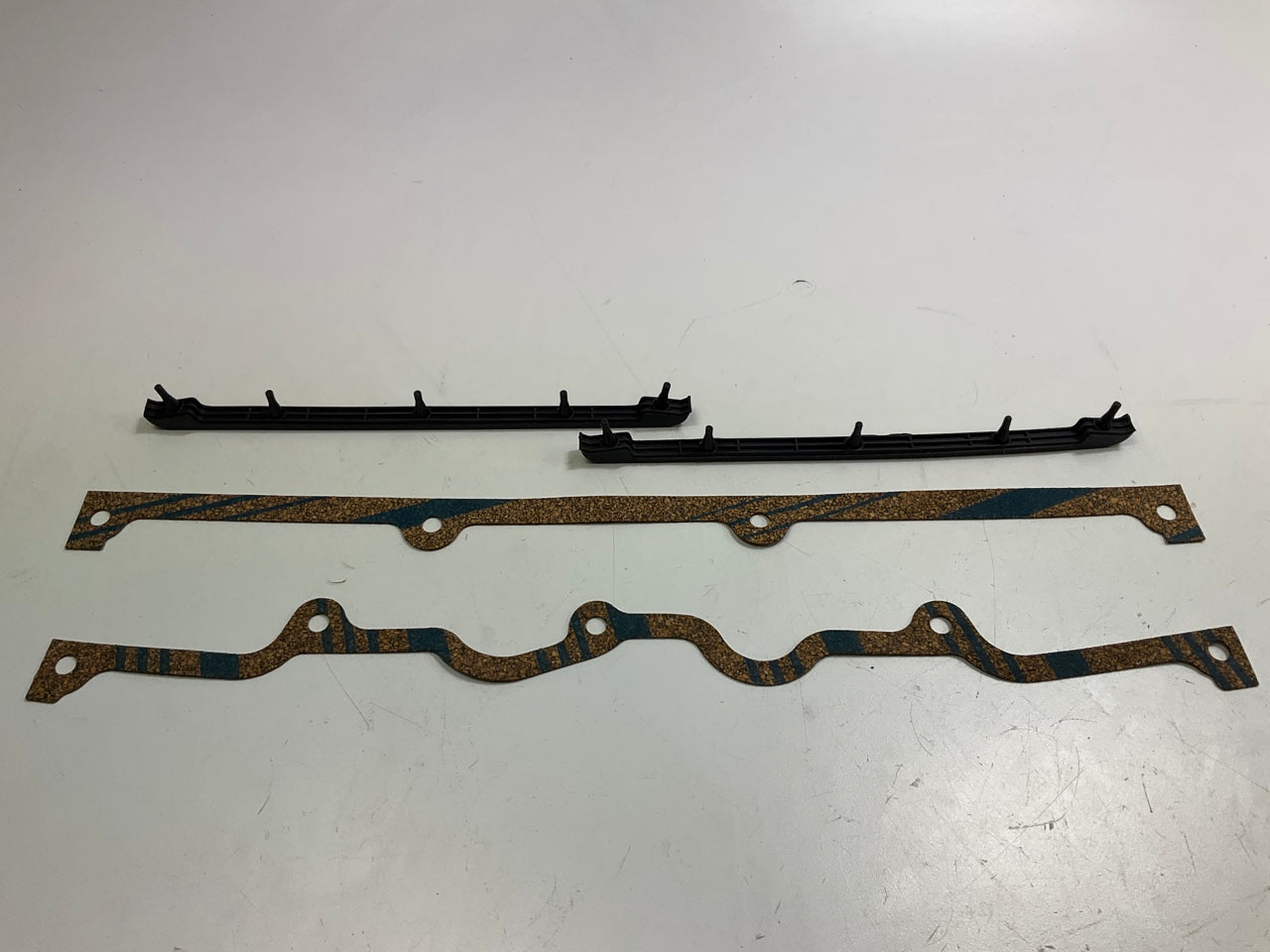 Fel-Pro VS50205C Valve Cover Gasket For 81-94 Chrysler 2.2L 86-95 2.5L NON-Turbo