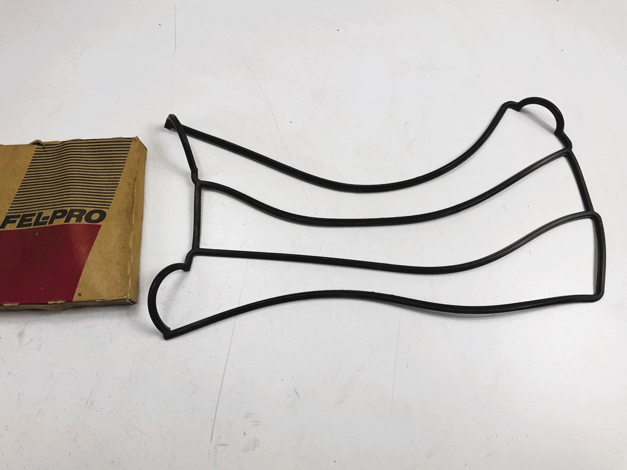 Fel-Pro VS50332R Valve Cover Gasket For 1989-1994 Suzuki Swift 1.3L-L4