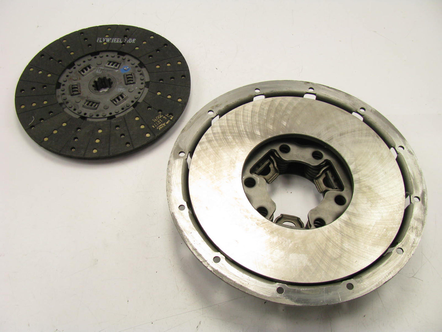 Fenco BU101227 Reman Clutch Kit - 13'' OD X 1-1/2'' X 10T For 1960-1982 GM Spicer