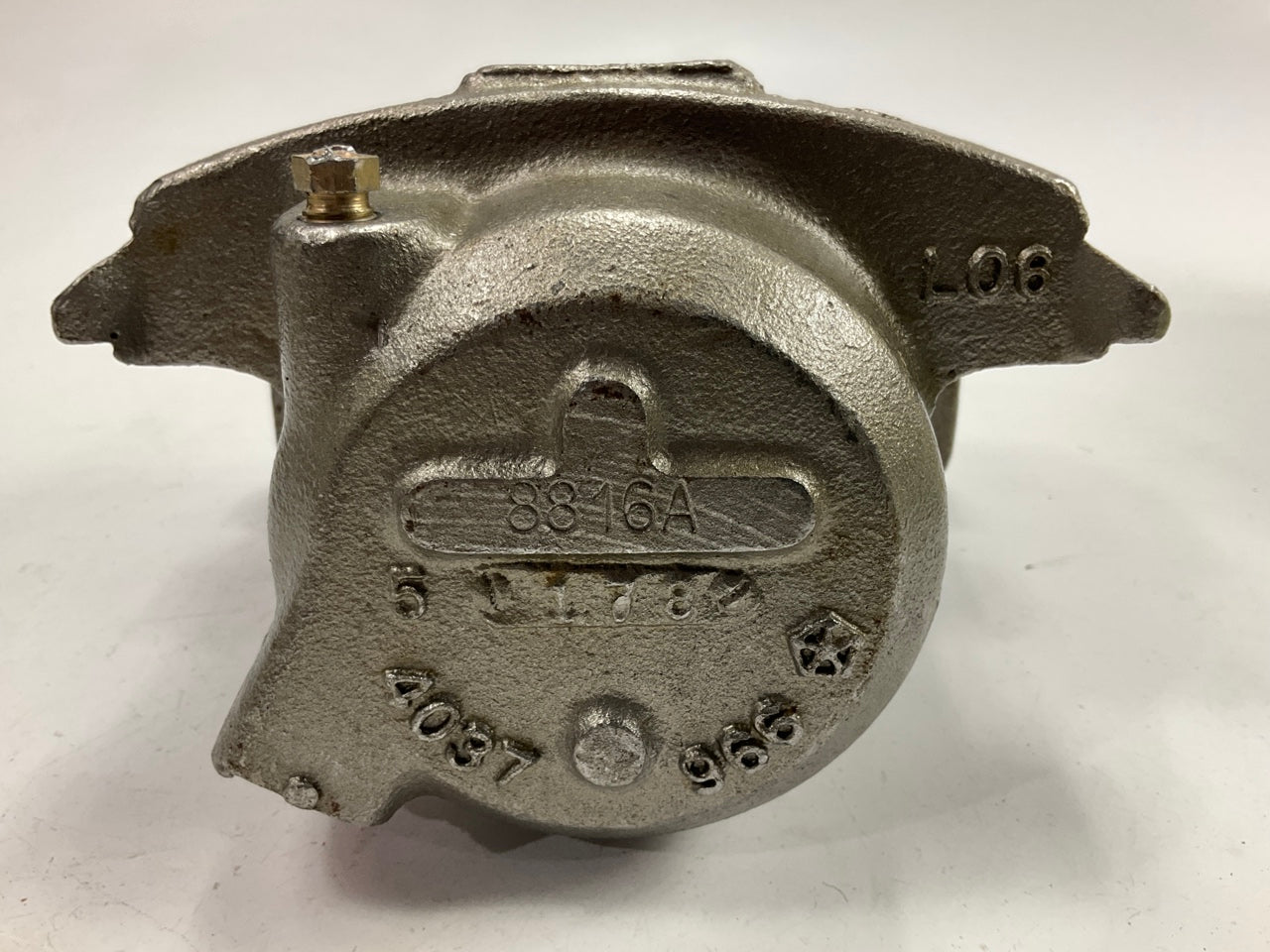 REMAN. Fenco C525 Front Right Brake Caliper