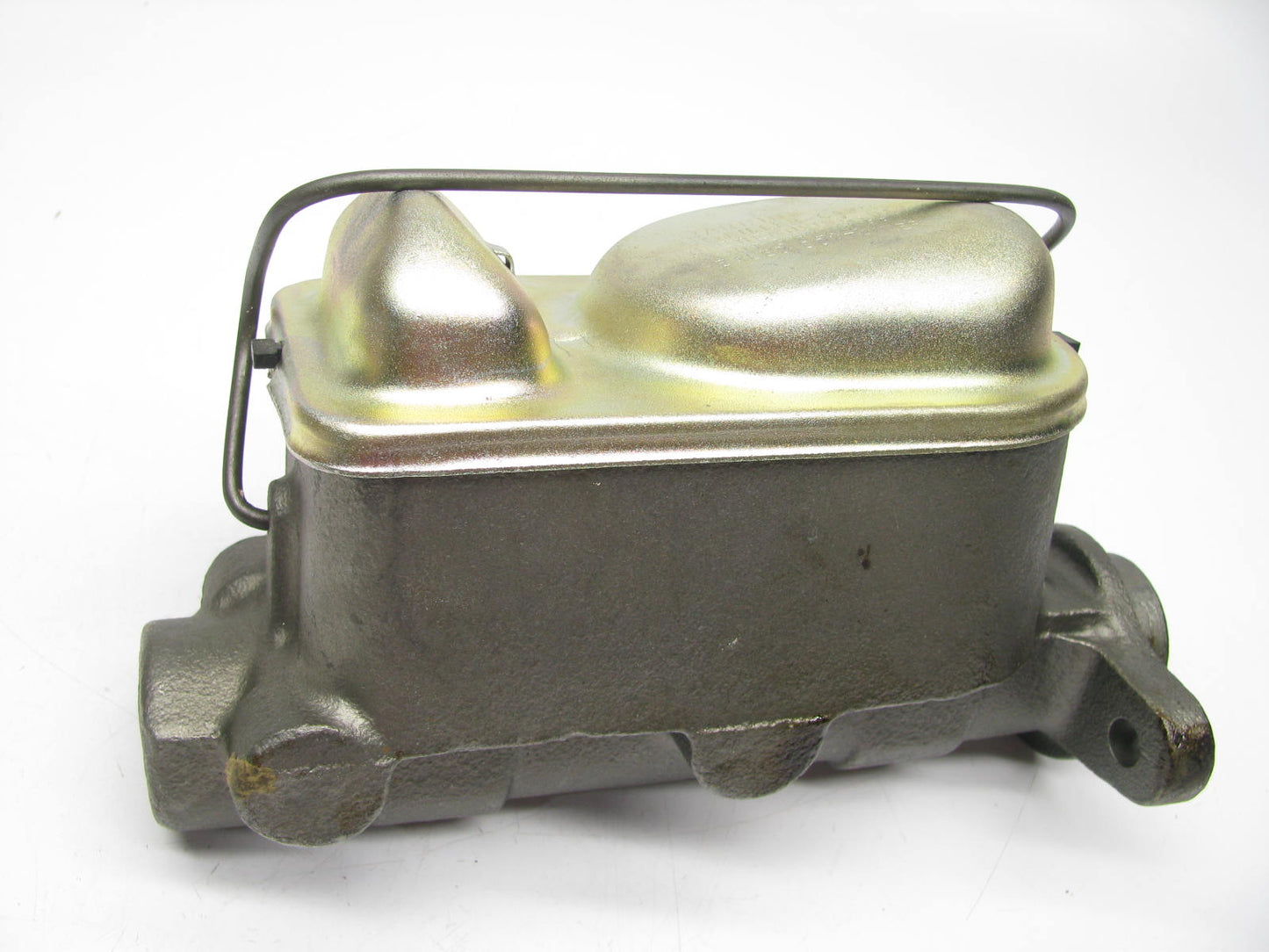 REMAN. Fenco M1861 Brake Master Cylinder
