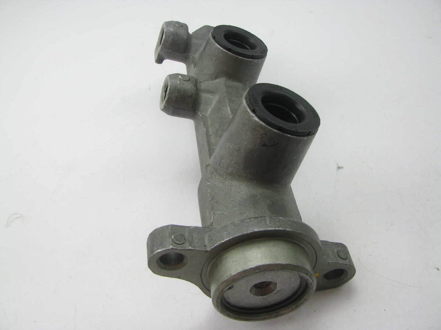 Fenco M2029 Remanufactured Brake Master Cylinder W/O Reservoir