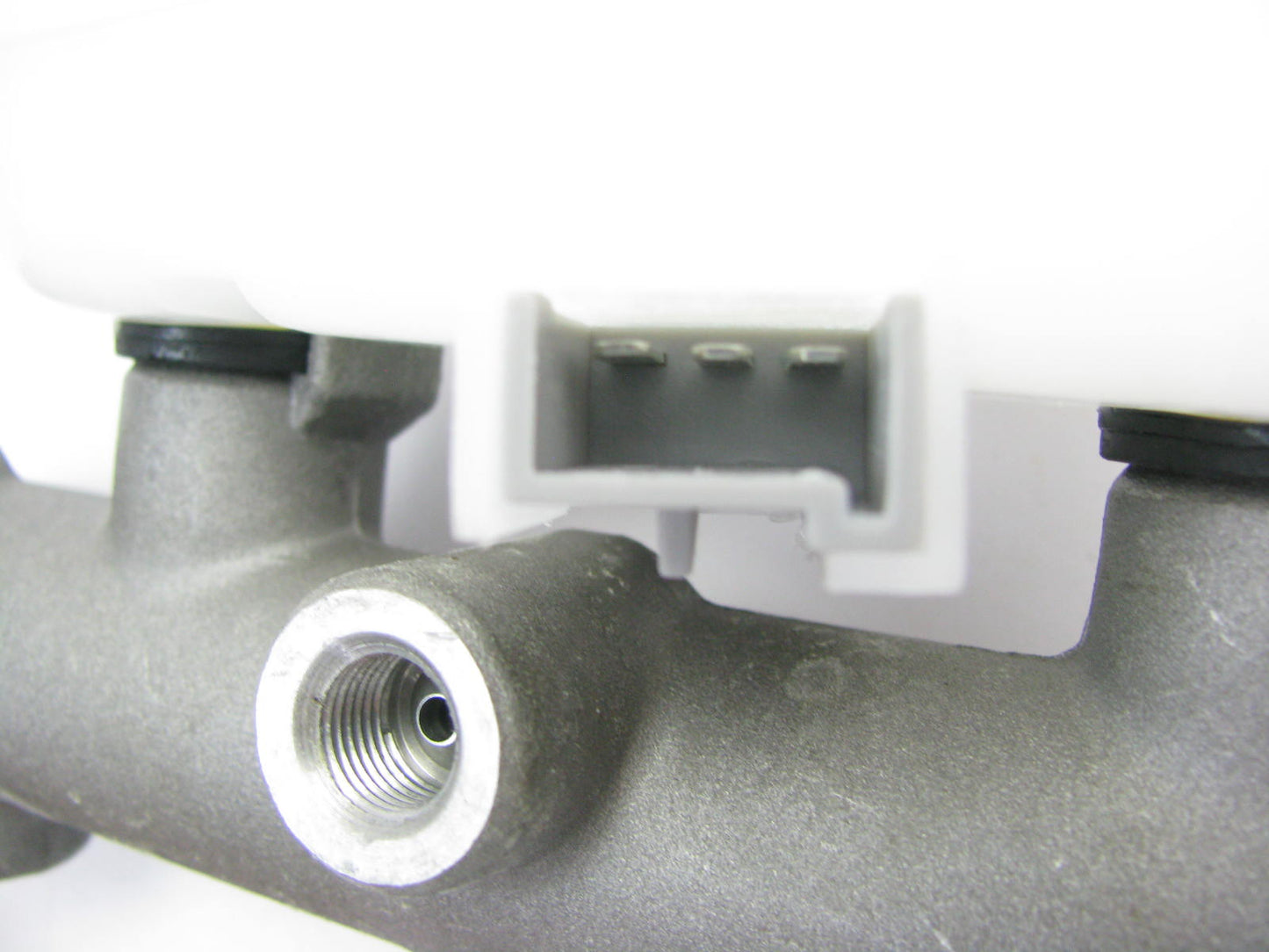 Fenco M2180 Reman Brake Master Cylinder For 1987-1989 Ford Aerostar