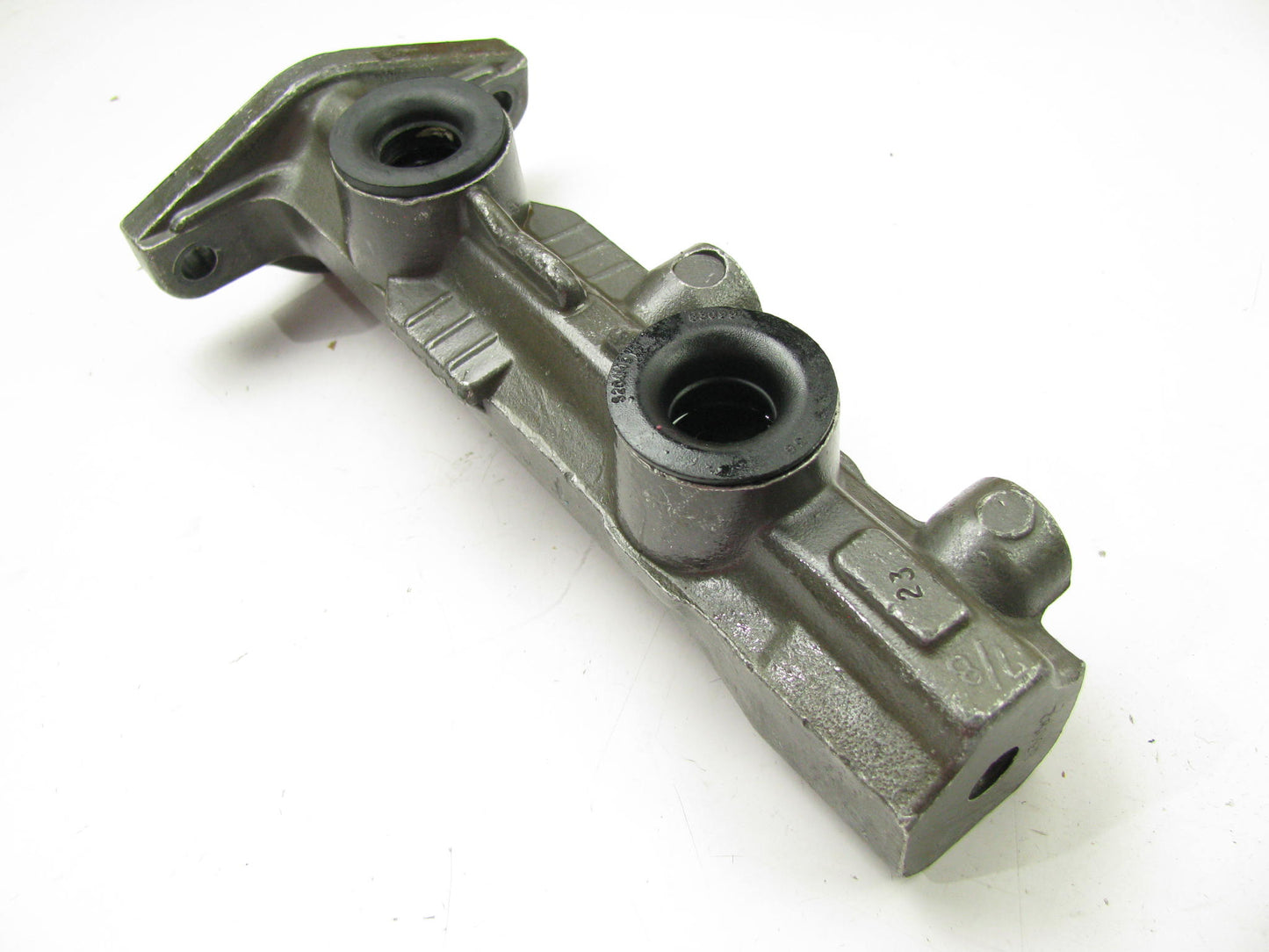REMAN. Fenco M2412 Brake Master Cylinder WITHOUT RESERVOIR