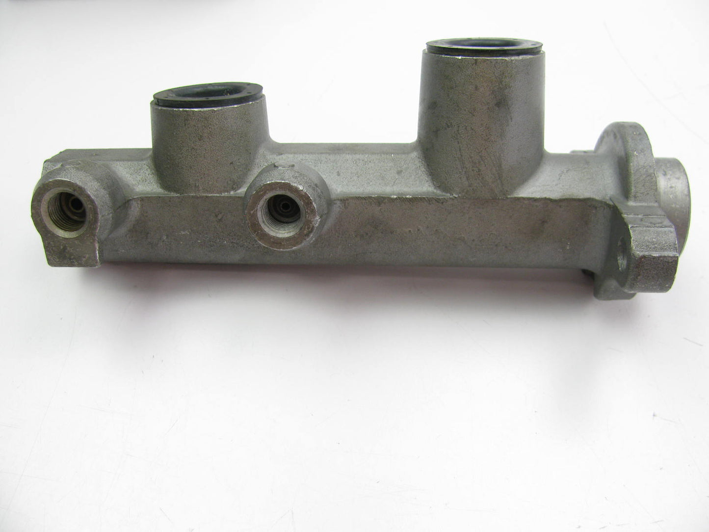 REMAN Fenco M2535 Brake Master Cylinder W/ O Reservoir