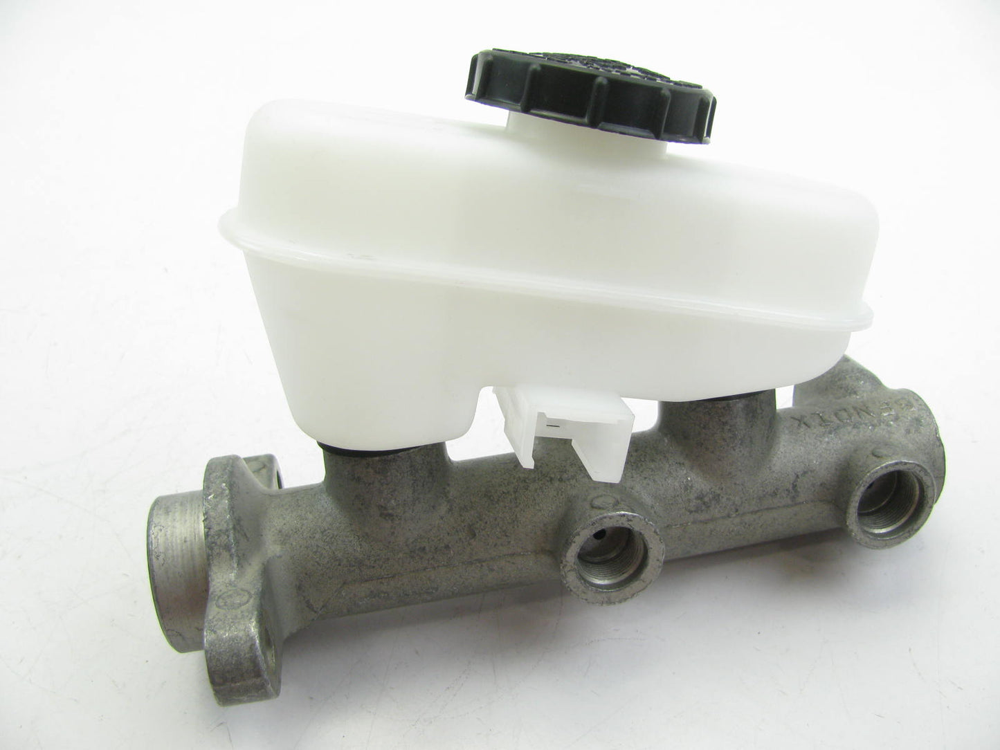 Fenco M2567 Reman Brake Master Cylinder With Reservoir