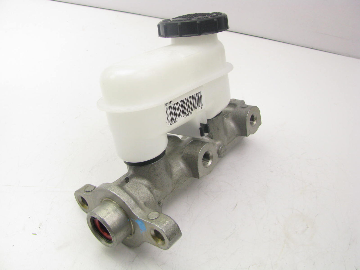 REMAN Fenco M2731 Brake Master Cylinder W/ O ABS