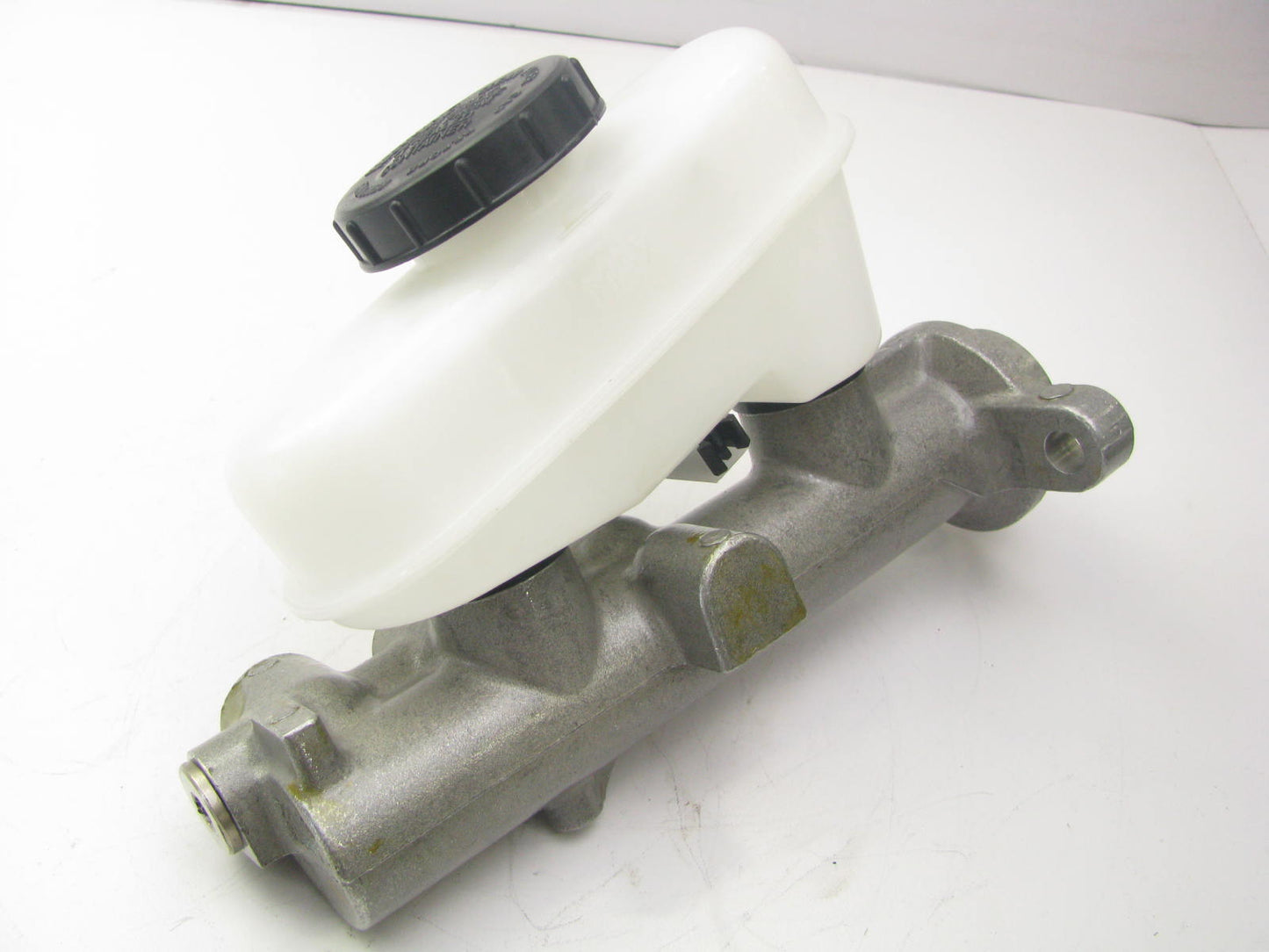 REMAN Fenco M3065 Brake Master Cylinder W/ Traction Control