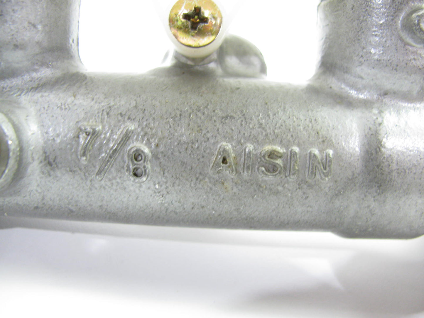 Fenco M52230 Remanufactured Aisan Brake Master Cylinder