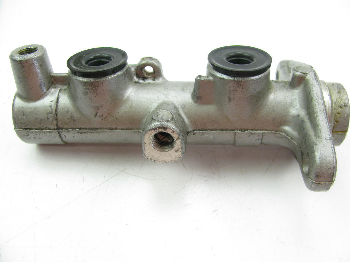 Fenco M52464 Reman Brake Master Cylinder W/O Reservoir