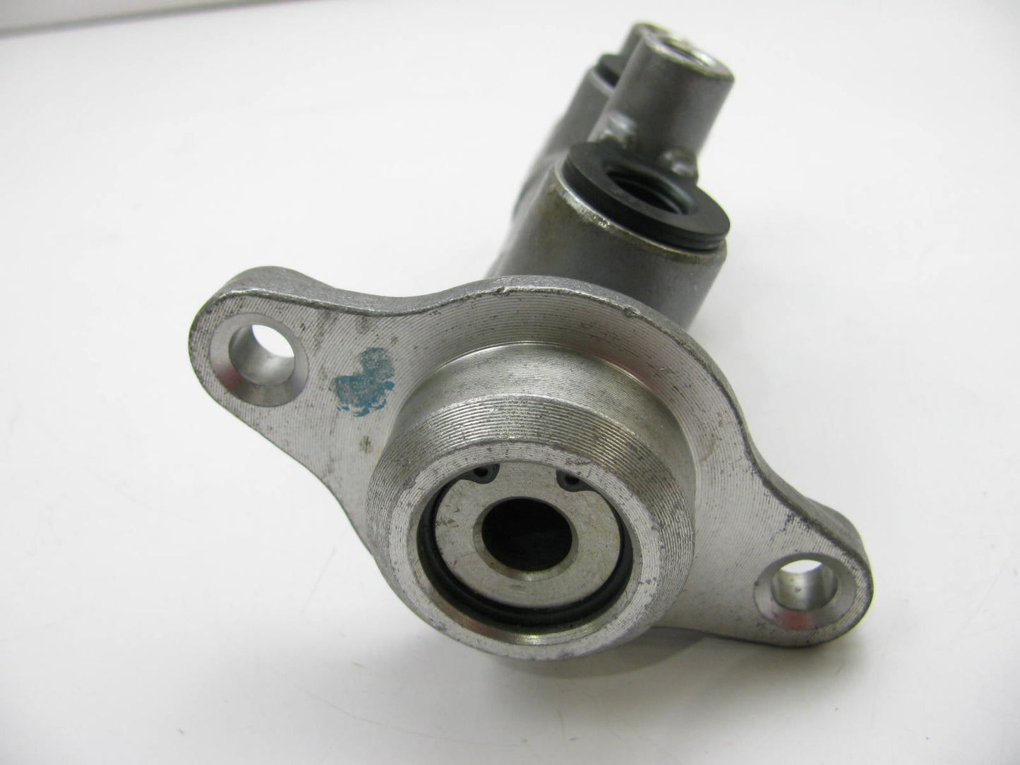 Fenco M52702 Reman Brake Master Cylinder W/O Reservoir