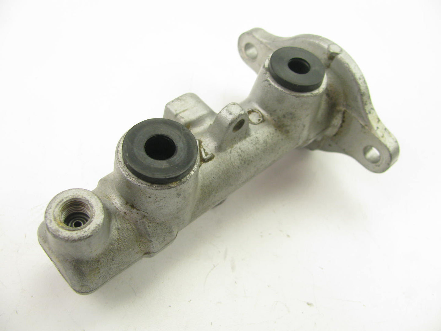 Fenco M55003 Reman Brake Master Cylinder W/O Reservoir
