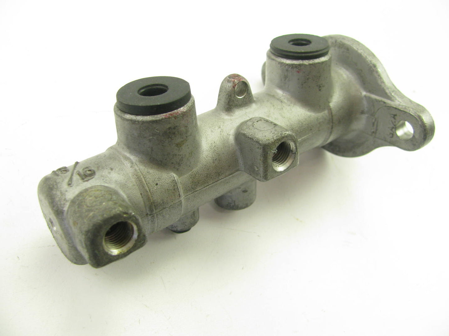 Fenco M55009 Reman Brake Master Cylinder For 1993-1997 Ford Probe Mazda 626 MX-6