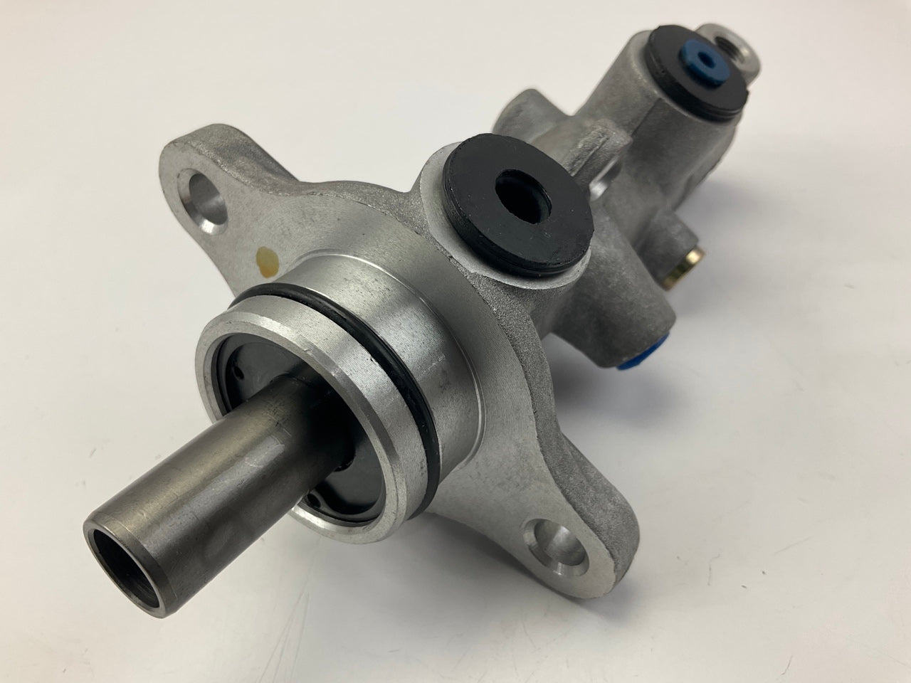 REMAN. Fenco M55063 Brake Master Cylinder WITHOUT RESERVOIR TANK