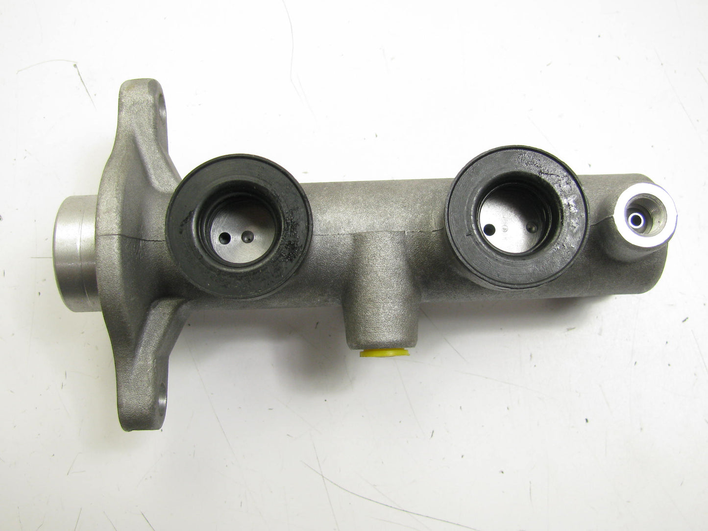 REMAN Fenco M55105 Brake Master Cylinder W/O Reservoir