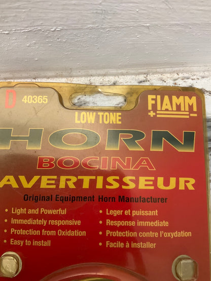 Fiamm 40365 Universal Horn - D Low Note, 130 Decibles