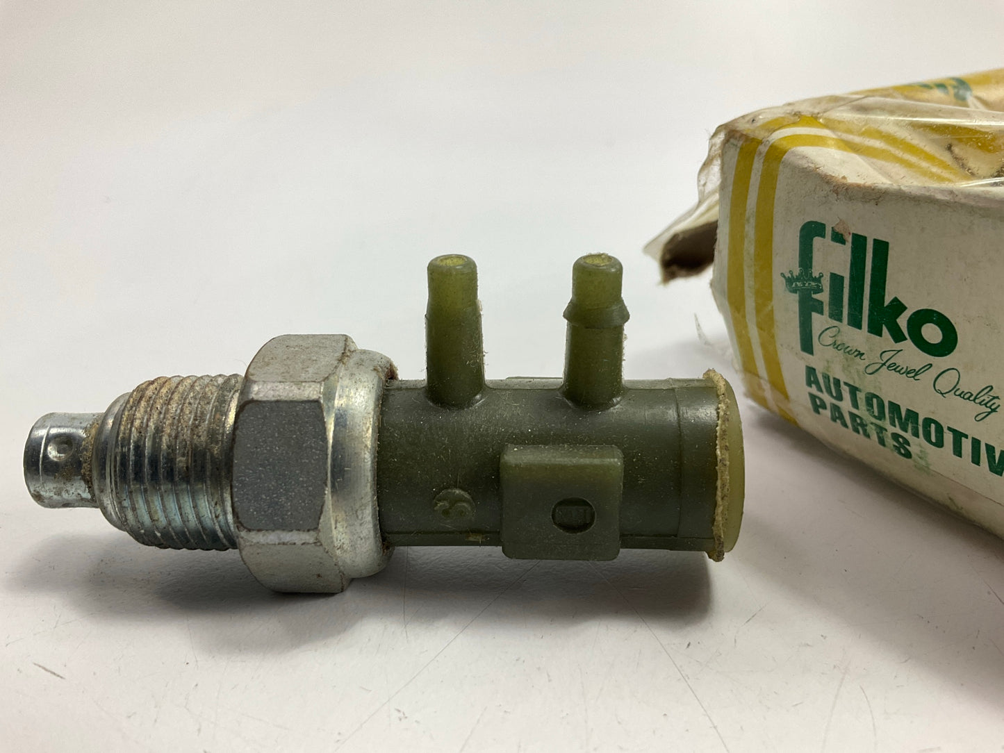 Filko 38-115 Ported Vacuum Switch