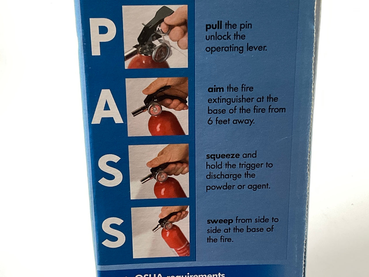 First Alert GARAGE10 Rechargeable Garage Fire Extinguisher UL Rated 10-B:C (Red)