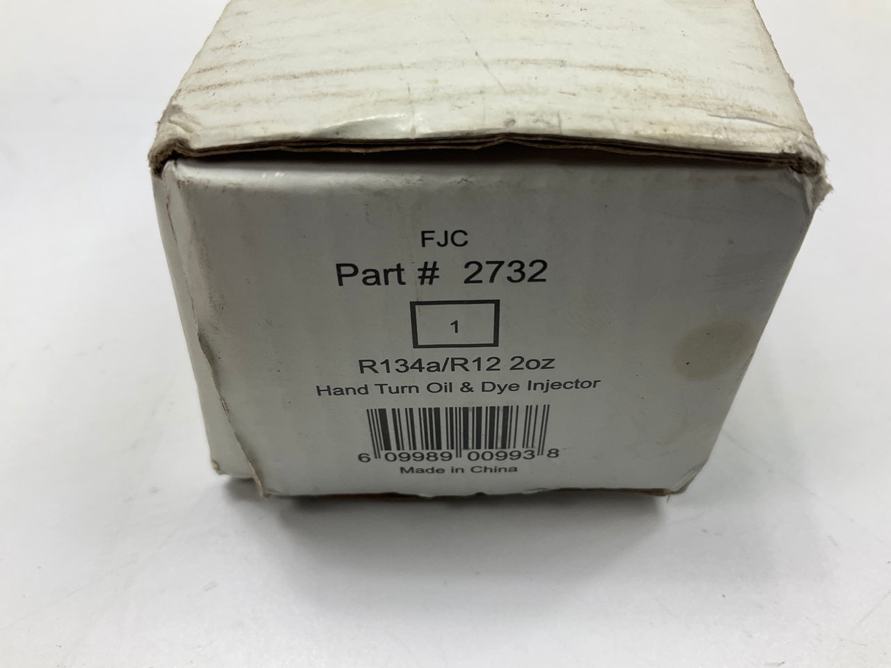 FJC 2732 Automotive A/C Refrigerant Hand Turn Oil & Dye Injector, 2 Oz
