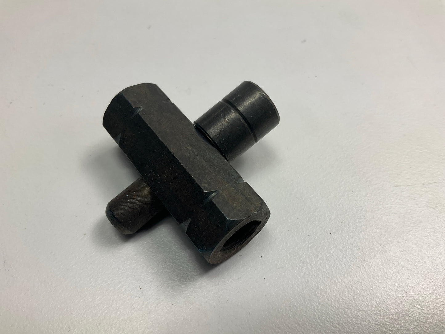 FJC 2742  Air Conditioning R12/R22 Service Port Thread Chaser