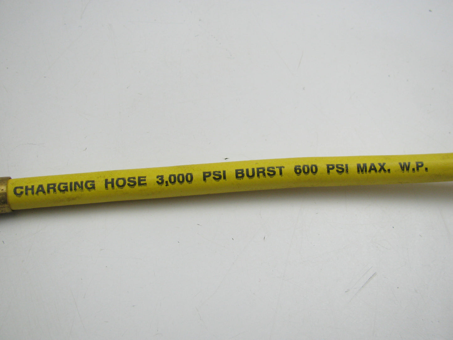 FJC 6035 A/C Air Conditioning  Yellow 12'' Long Charging Charge Hose For 134