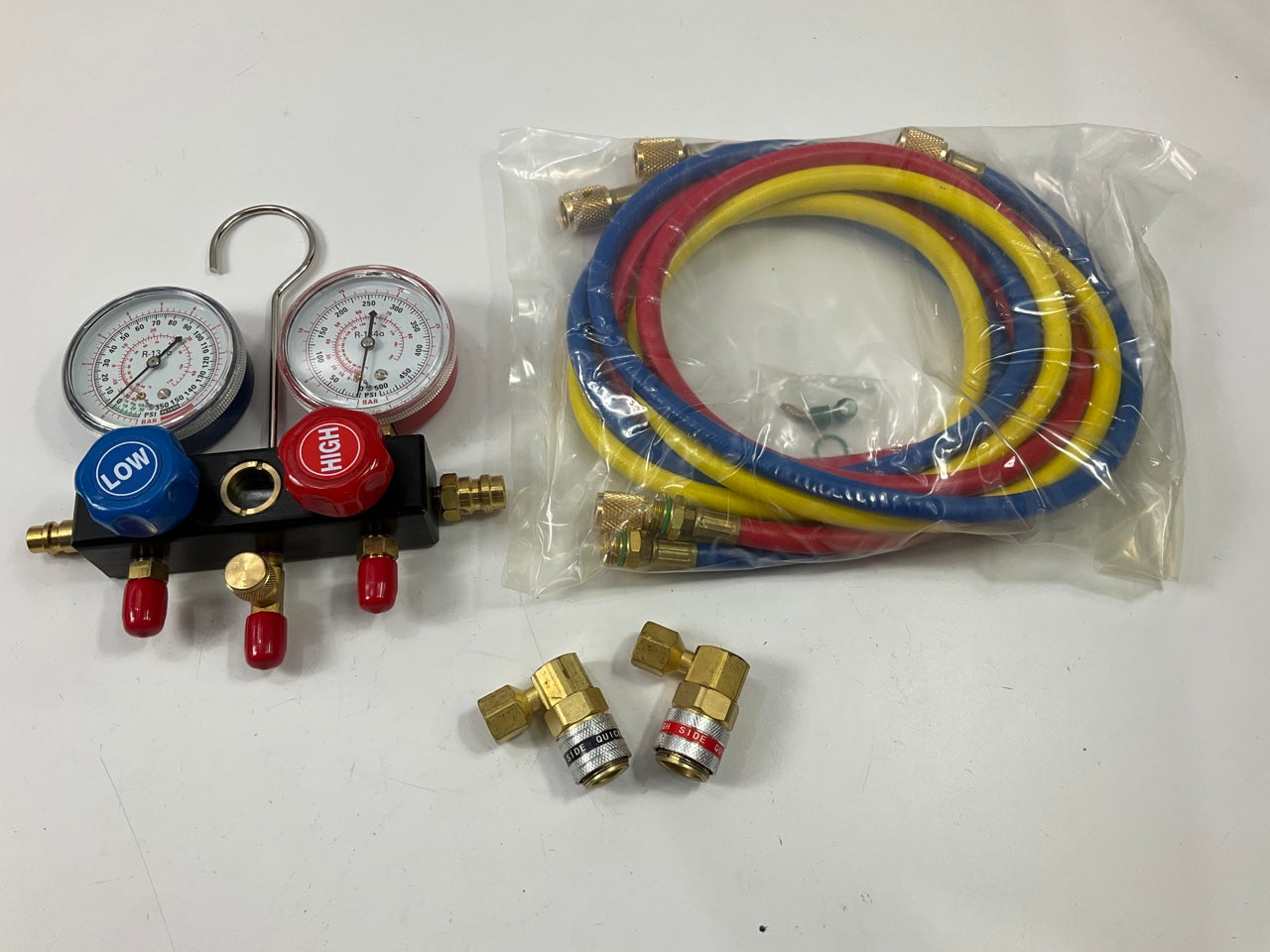 FJC 6760SPC60 A/C Manifold Gauge Set W/ 60'' Hoses For 134 A/C Type