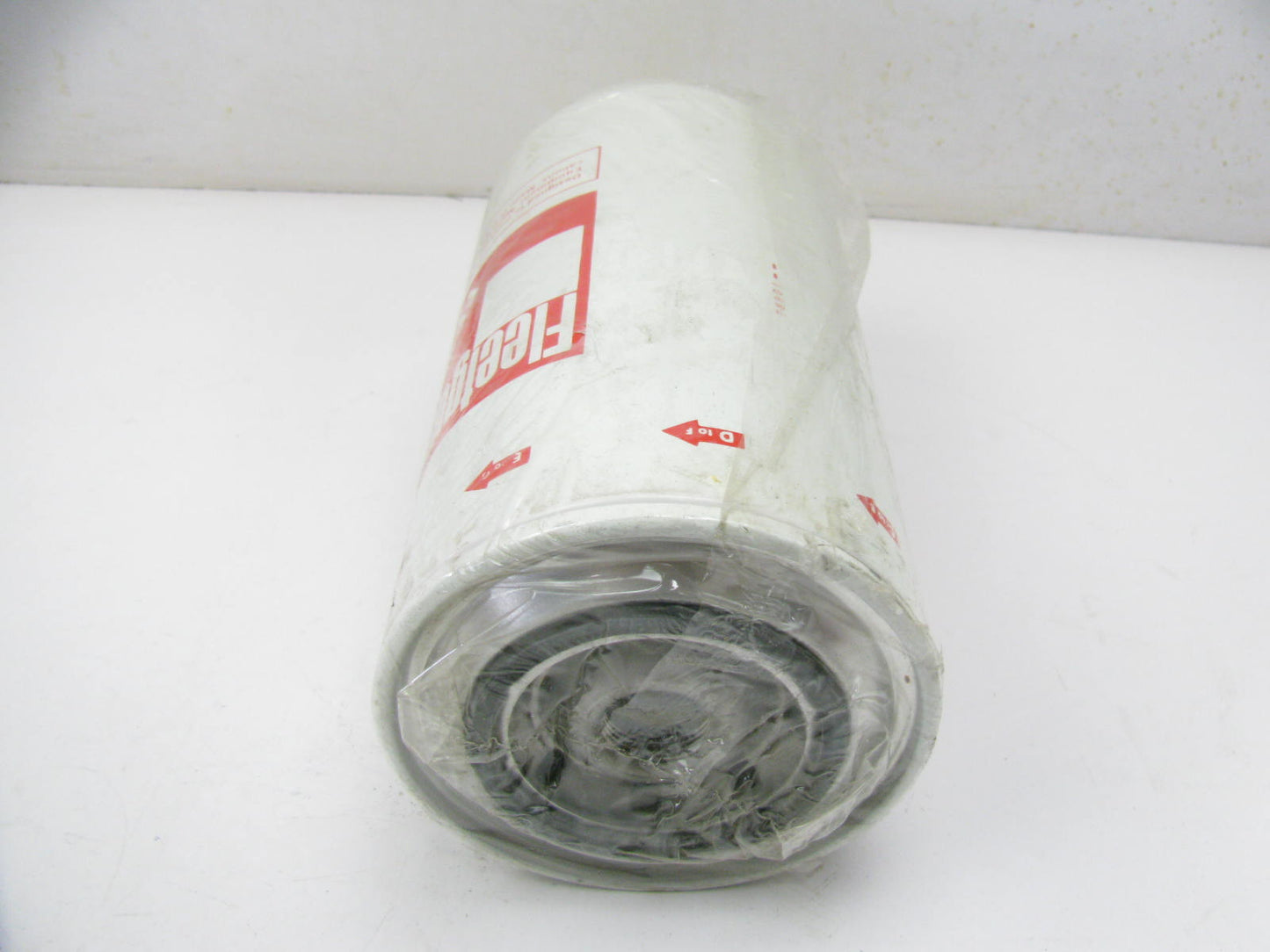 Fleetguard FF171 Fuel Filter Replaces P1110 33218 K50004 LK2M KF24 FF980 86218