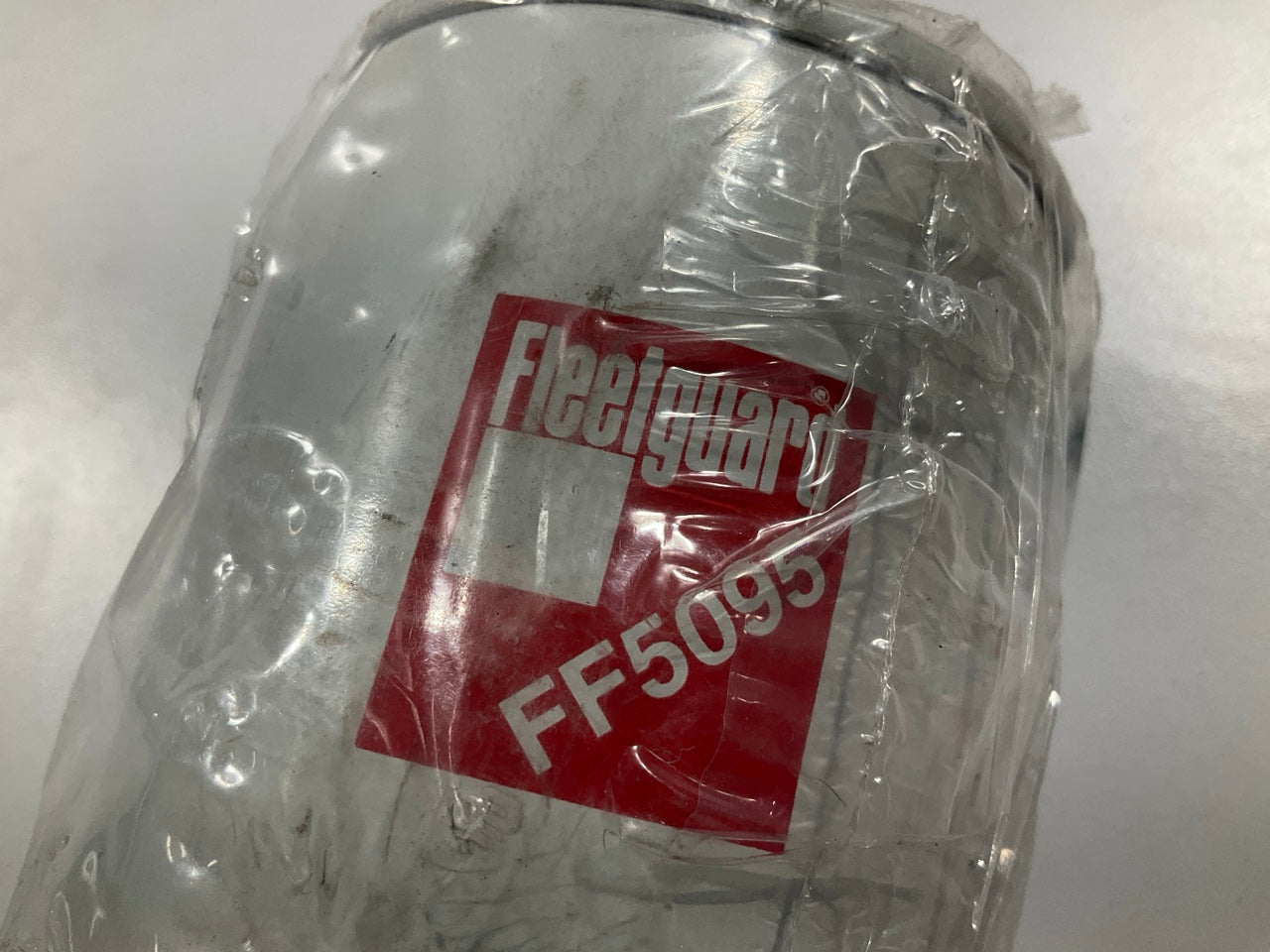 Fleetguard FF5095 Fuel Filter