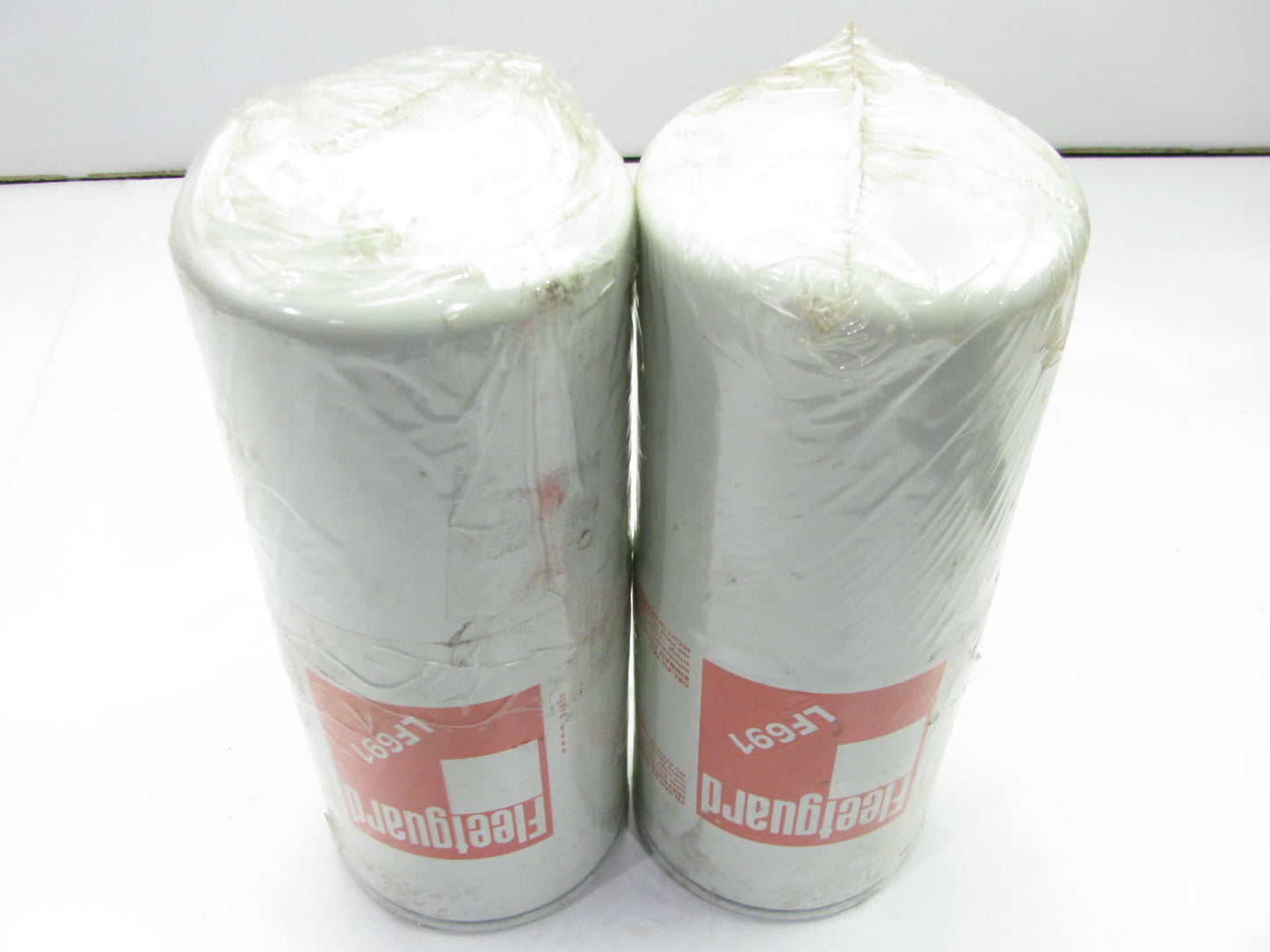 (2) Fleetguard LF691 Engine Oil Filters - 51792, L60069, LFP4005, LF359, P554005
