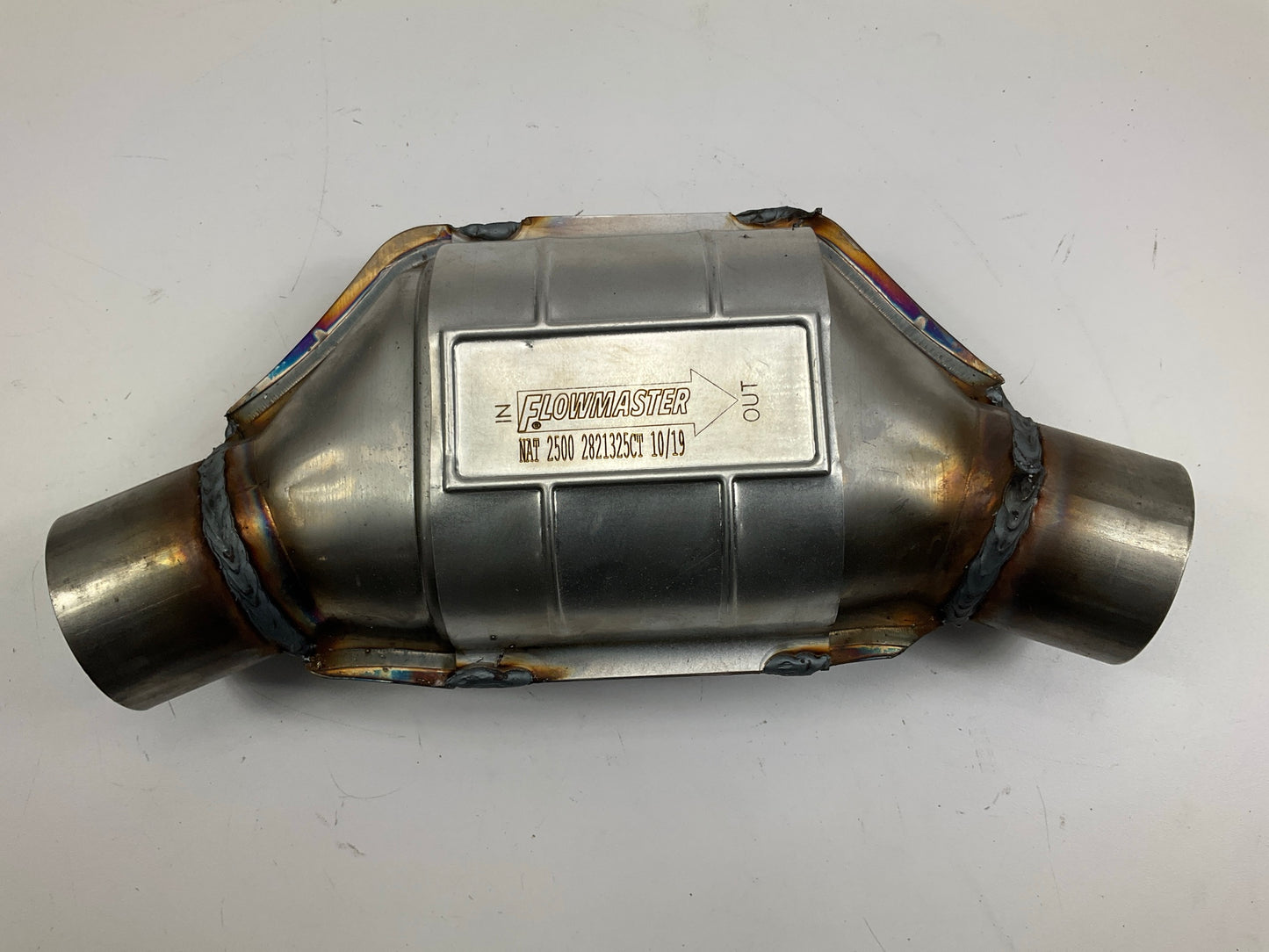 Flowmaster 2821325 Catalytic Converter 2-1/2'' Inlet 2-1/2'' Outlet