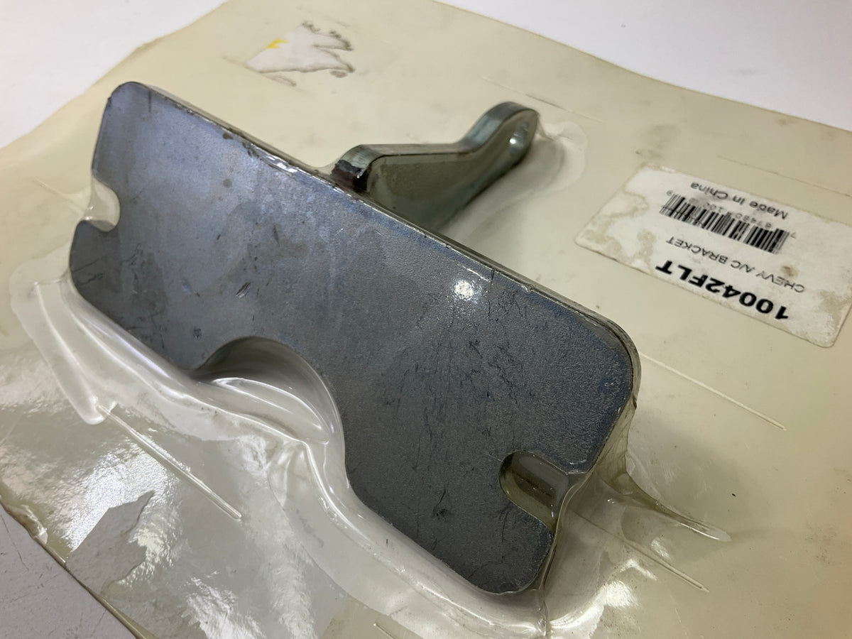 FlowTech 10042FLT A/C Compressor Bracket - SBC Chevy 262-400 W/ Headers
