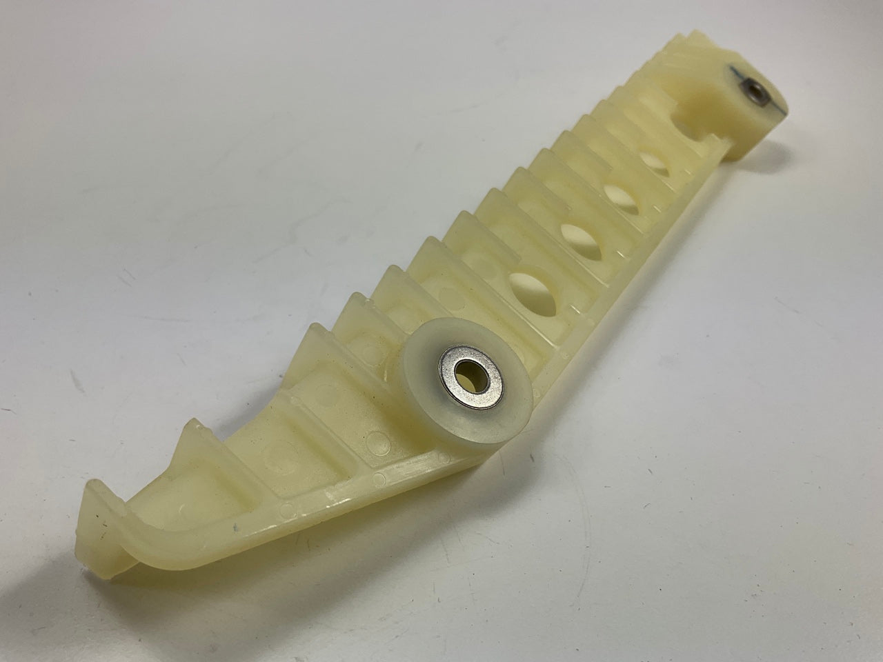 NEW - OEM Ford 1L2Z-6K297-AA Right Engine Timing Chain Guide 1997-2011 4.6L SOHC