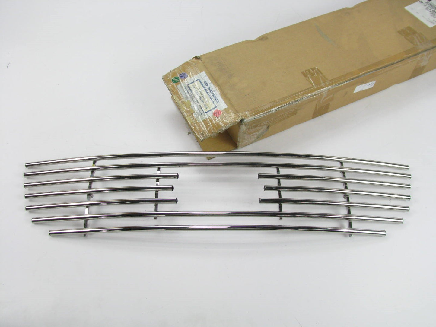 NEW GENUINE OEM Ford 1L3Z-8200-AC  Grille Insert, Stainless Steel 2001-03 F-150