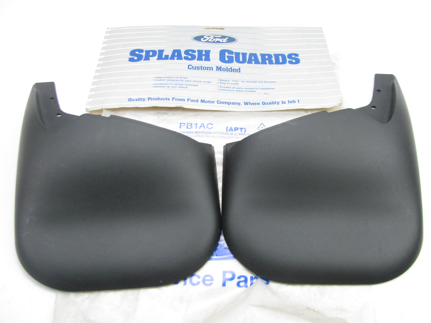 NEW OEM Ford Front Molded Splash Mud Flaps Mud Guards For 2002-2005 Mountaineer