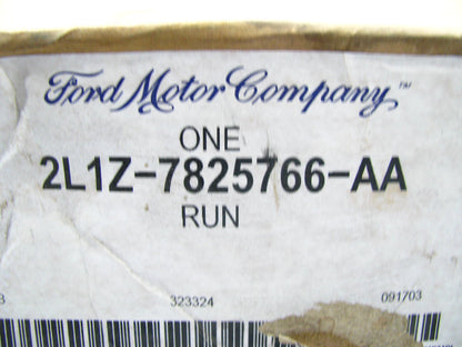 NEW - OEM Ford 2L1Z-7825766-AA Rear Right Window Glass Door Run 02-06 Expedition