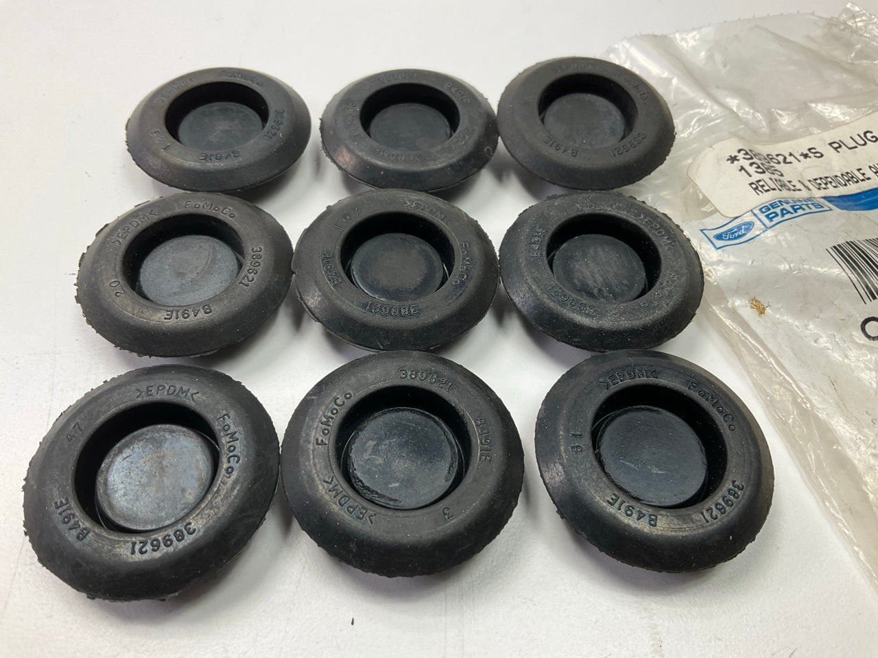 (9) NEW - OEM Ford 389621-S Button Plug, 1.00'' Diameter
