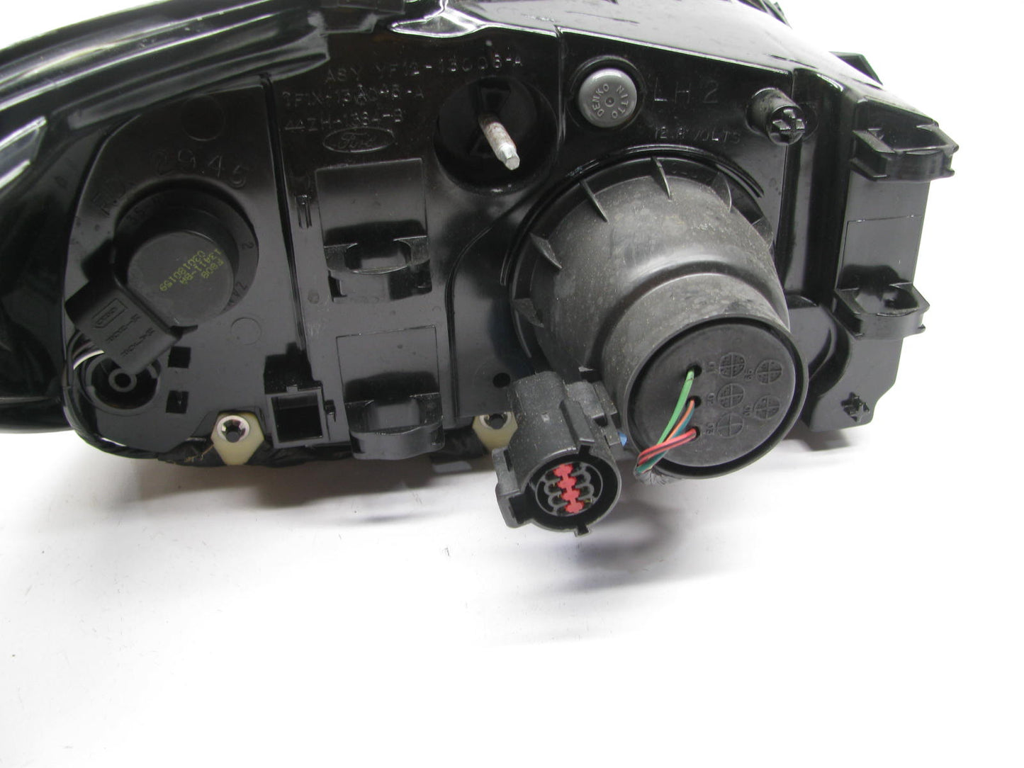 NEW - OEM Ford 3F1Z-13008-AB LEFT DRIVERS SIDE Headlight Headlamp