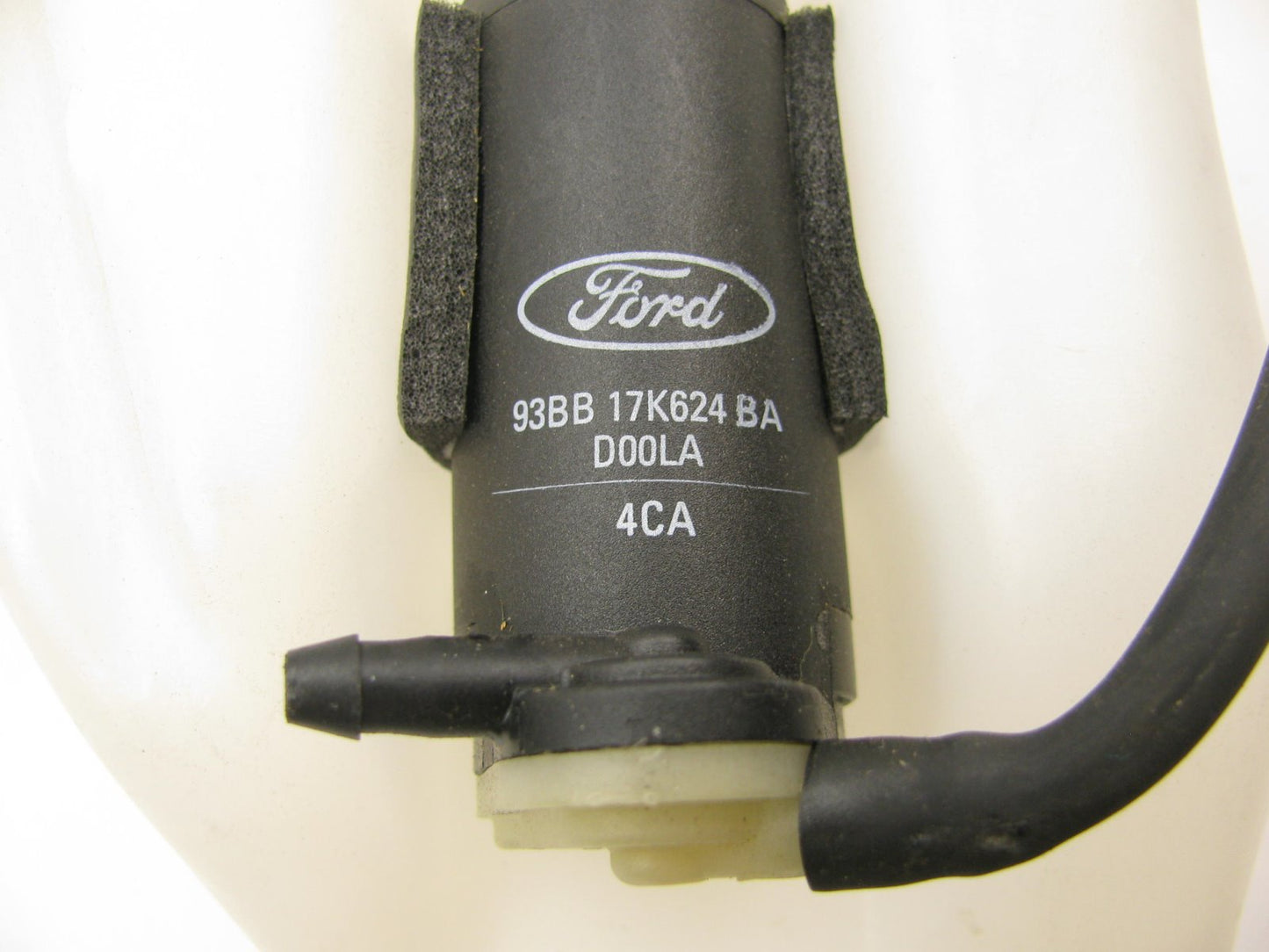 NEW - OEM Ford Windshield Washer Reservoir Tank + Washer Pump 2004 Focus