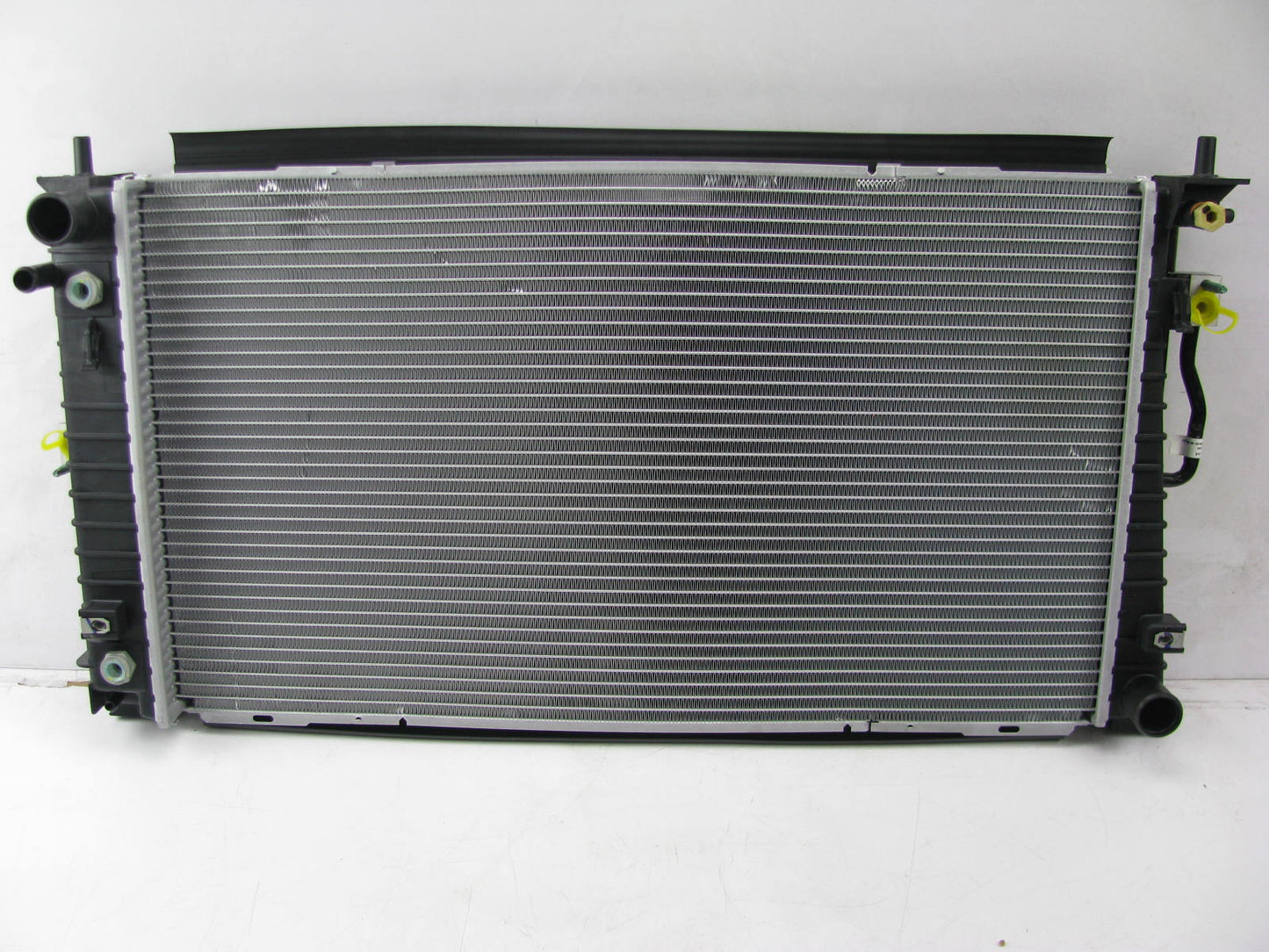 NEW - OEM Ford 6F2Z-8C342-AB Radiator & Condenser Cooling Module Assembly